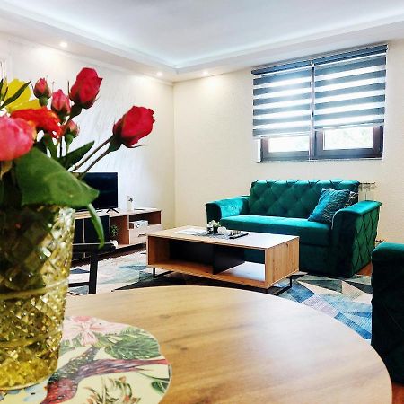 Apartman Dm ซาราเยโว ภายนอก รูปภาพ