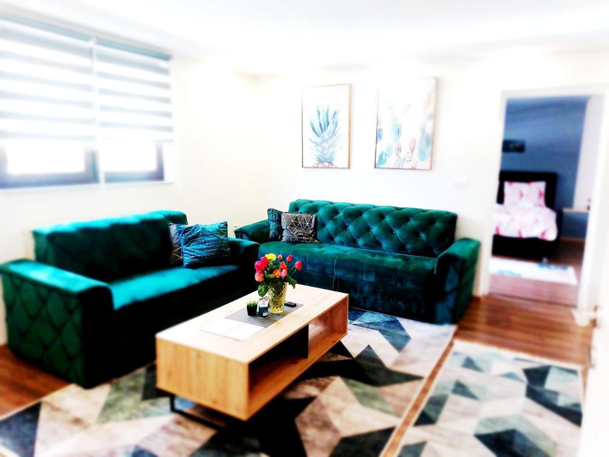 Apartman Dm ซาราเยโว ภายนอก รูปภาพ